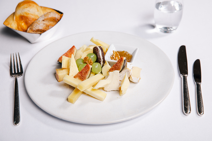 Cheese Platter - The Lounge at Park Hyatt Zürich