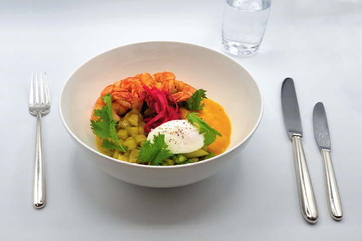 Healthy Bowl with prawns - The Lounge at Park Hyatt Zürich