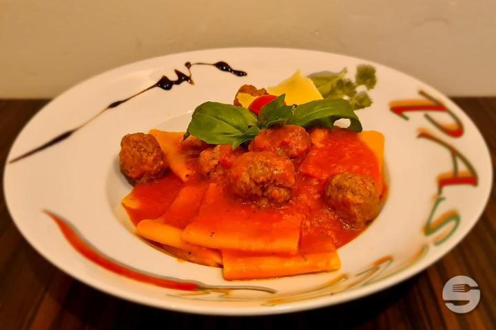 Paccheri della Zia - La Gondola