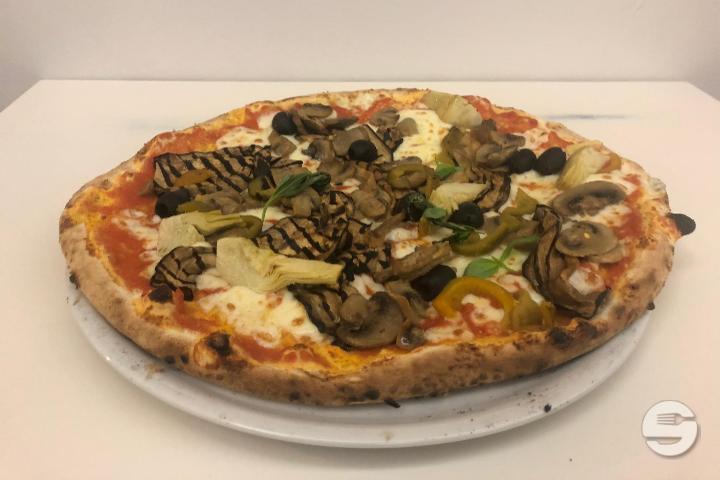 Pizza Vegetariana - La Gondola