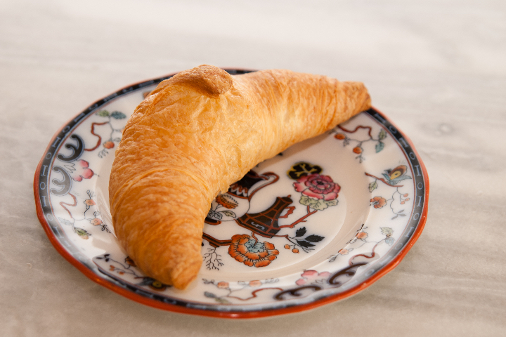 French Croissant - Cafe DOR