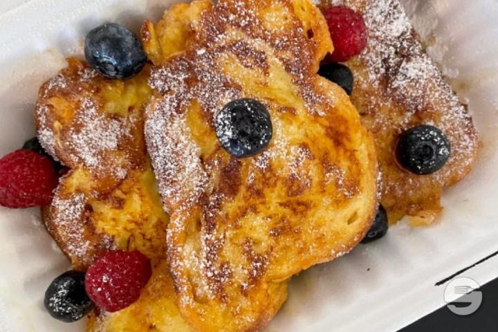 French Toast - Cafe DOR