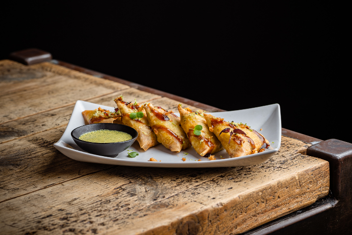 Indian vegetarian samosas - Chat Noir