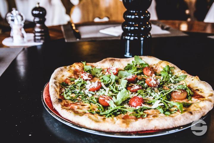 Pizza Margherita - Santa Verena