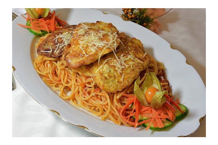 Piccata Alla Milanese - BARACOA Bar - Restaurant - Lounge