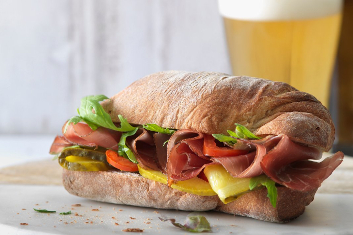 Schinken Sandwich - BARACOA Bar - Restaurant - Lounge