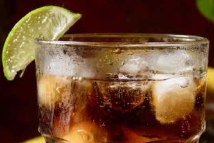 Coca Cola offen - BARACOA Bar - Restaurant - Lounge