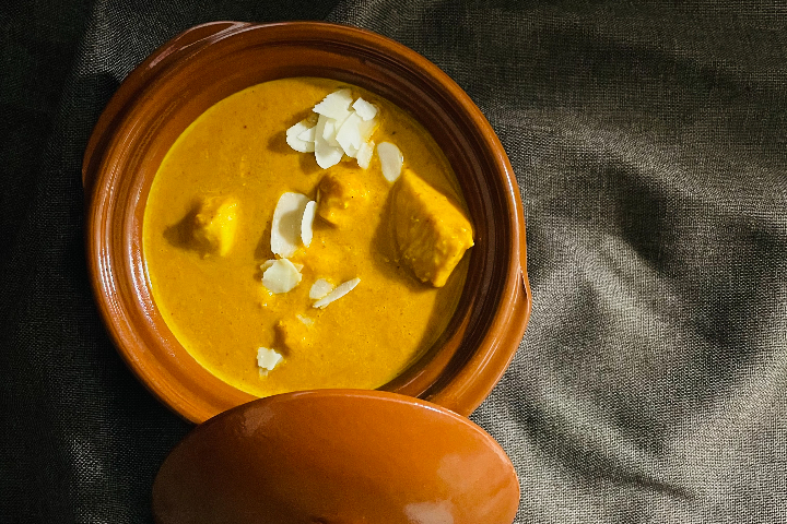 Chicken Korma (slightly spicy) - Restaurant Indian Summer