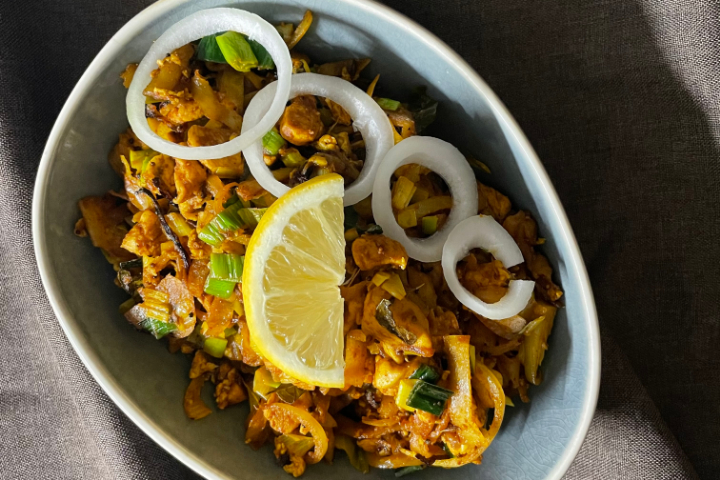 Chicken Kothu Rotti (medium hot) - Restaurant Indian Summer