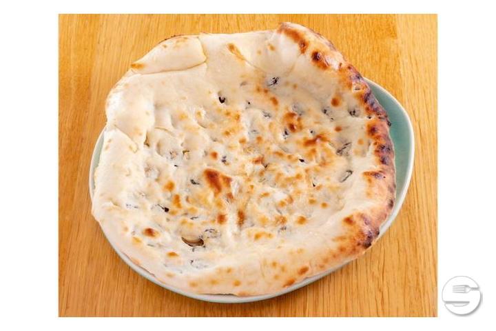 Garlic Naan - Restaurant Indian Summer