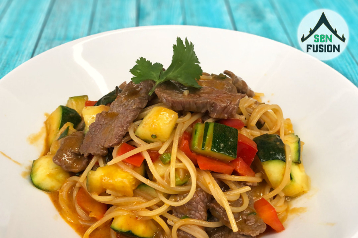 Menu Spaghetti Curry Rouge - Sen Fusion