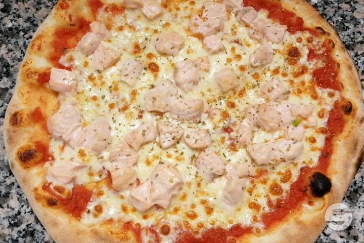 Salmon - Mister Pizza Morges