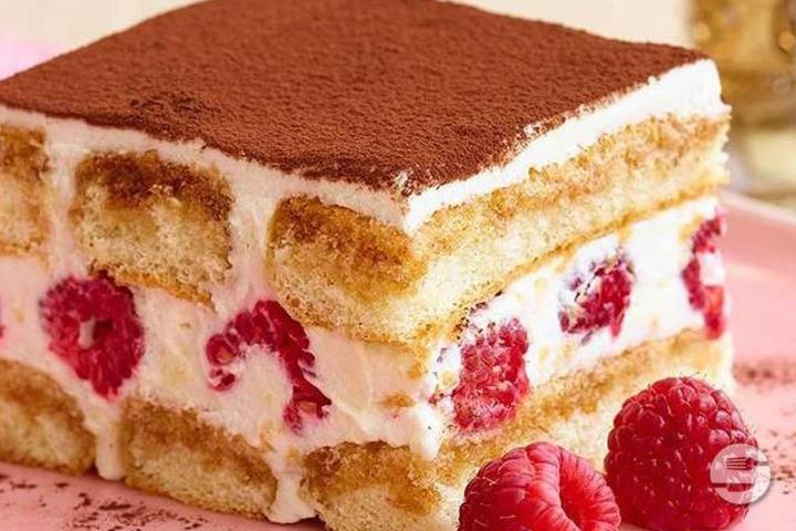 Tiramisu Raspberry - Mister Pizza Morges