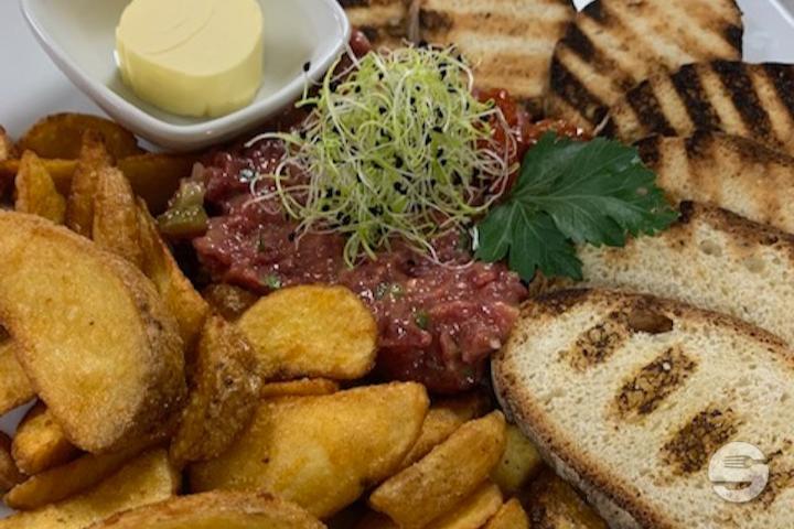 Tartare di Manzo maison - Restaurant Pizzeria Campano