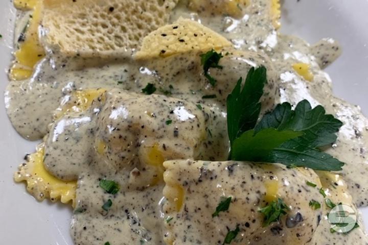 Ravioli à la truffe noire - Restaurant Pizzeria Campano