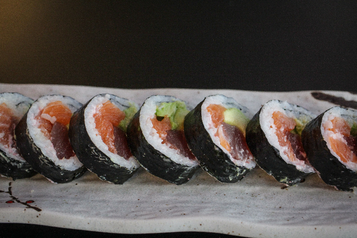 signature futomaki - Hona Sushi
