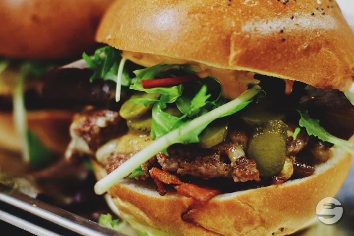 Bacon Smash, Burger - Apollo by Barrio
