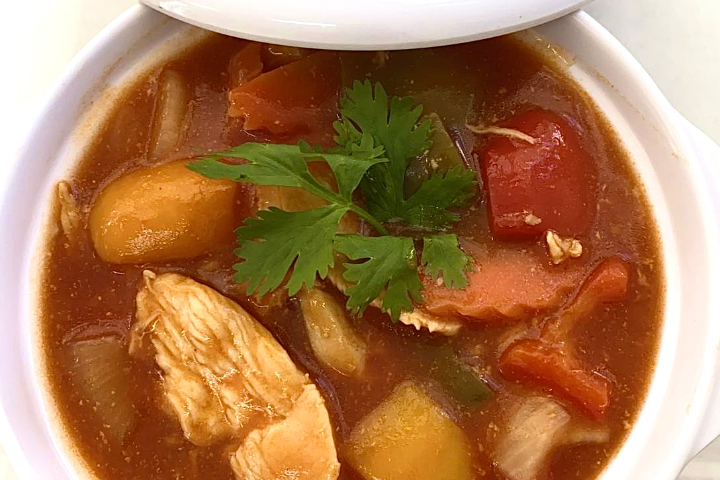 Sweet and Sour mit Poulet - Asian Fusion Baar Take Away
