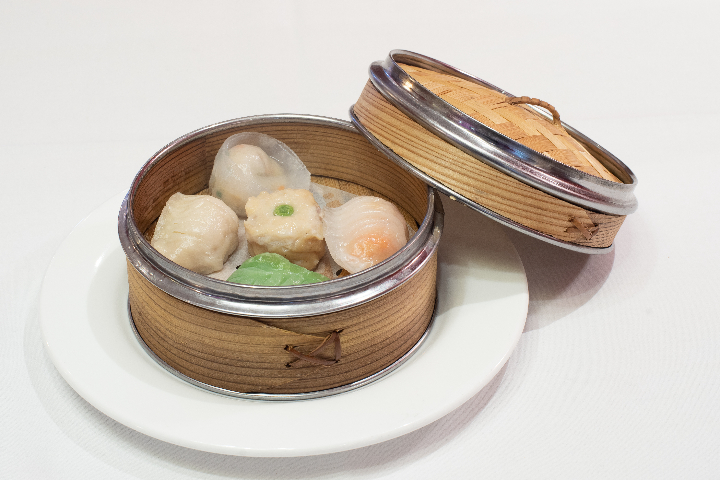 10A. Assortment of Steamed Ravioli - Mont Blanc 7 Restaurant chinois 鸿运餐厅