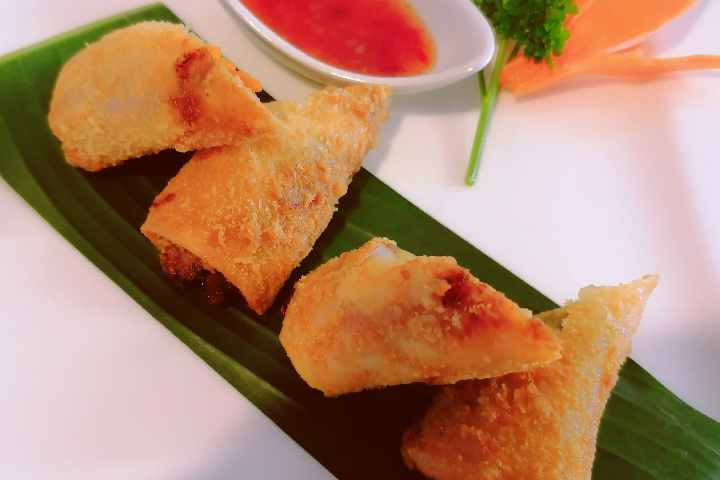 13. Duck Rolls - Mont Blanc 7 Restaurant chinois 鸿运餐厅
