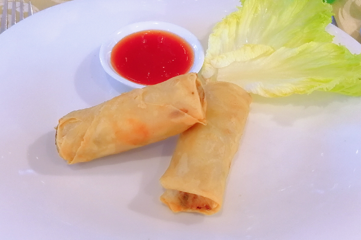 14. Vegetarien Springrolls - Mont Blanc 7 Restaurant chinois 鸿运餐厅