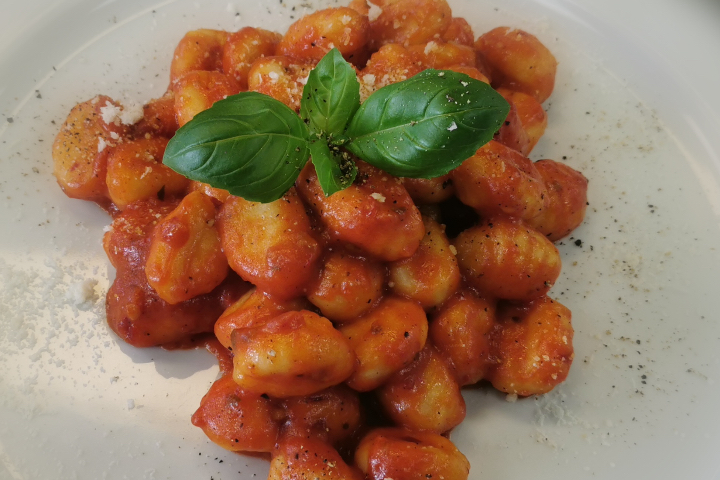Gnocchi all Arrabiata - Antica Posta