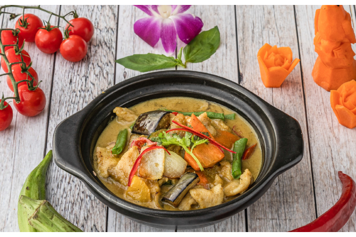 Thai Green Curry** - MY Oriental Cuisine