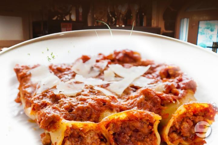 Cannelloni Mamma Rosa - Exclusive Ristorante Pizzeria