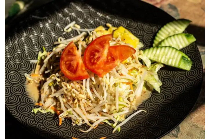 Exotic Salad - Singapore Restaurant