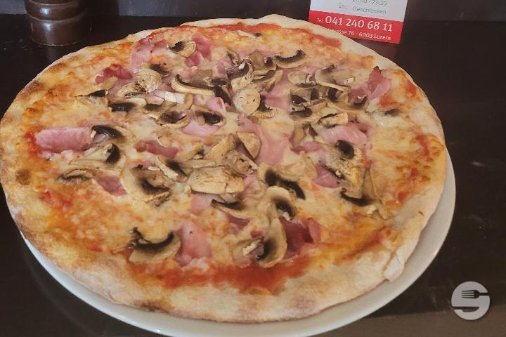 Pizza Prosciutto e Funghi - Gimis Pizza & Panini