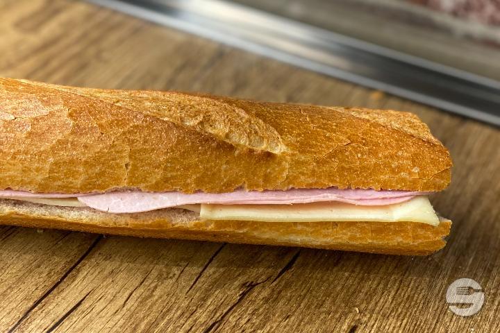 Ham & Cheese Sandwich - Foodwich