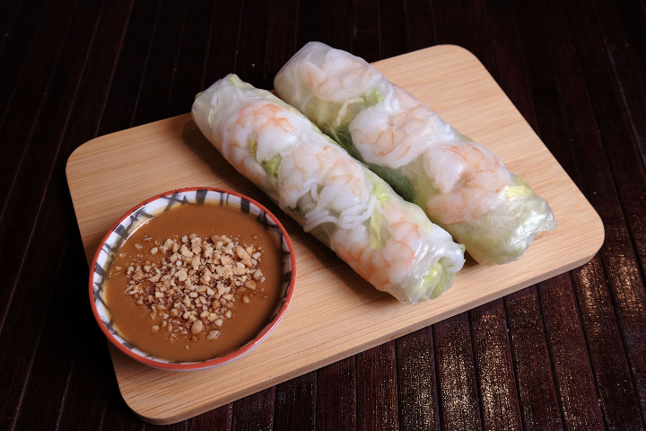 Shrimp summer rolls - Wawa's Asian Kitchen