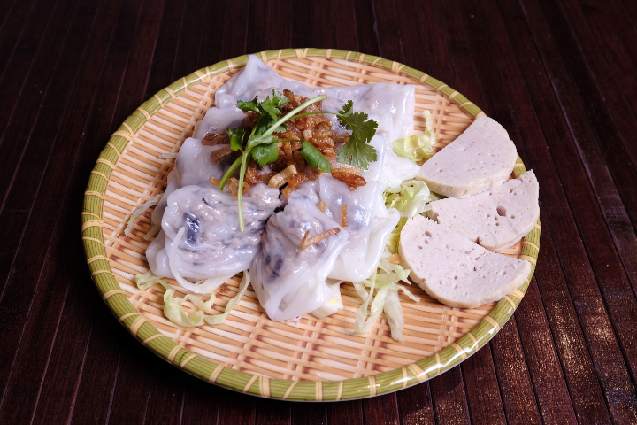 Pork Steamed Rice Rolls - Banh Cuon - Wawa's Asian Kitchen