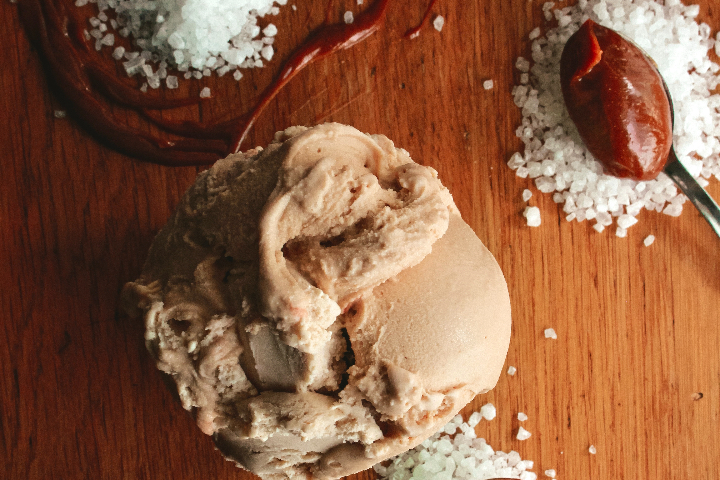 Salted butter and Caramel Ice Cream - Manu Gelato