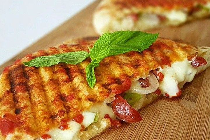 Strada Toasts - Strada4058