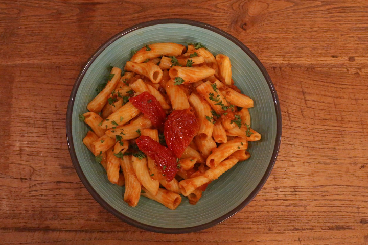 Rigatoni al Ragu - Strada4058