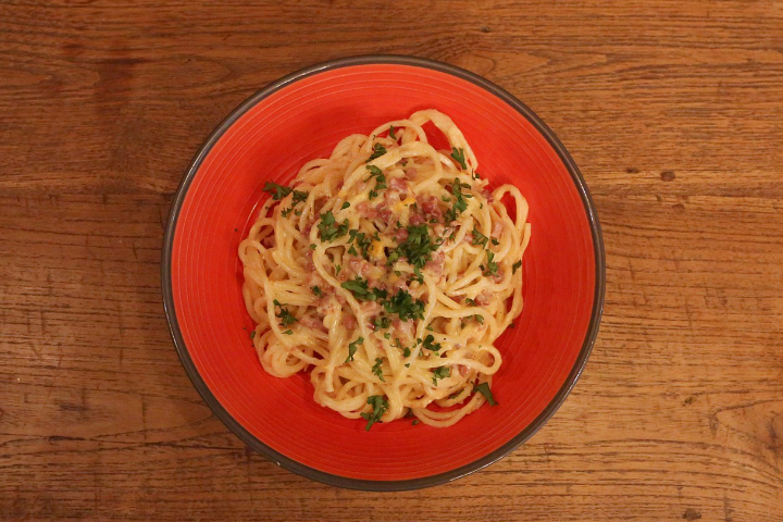 Spaghetti alla Carbonara - Strada4058