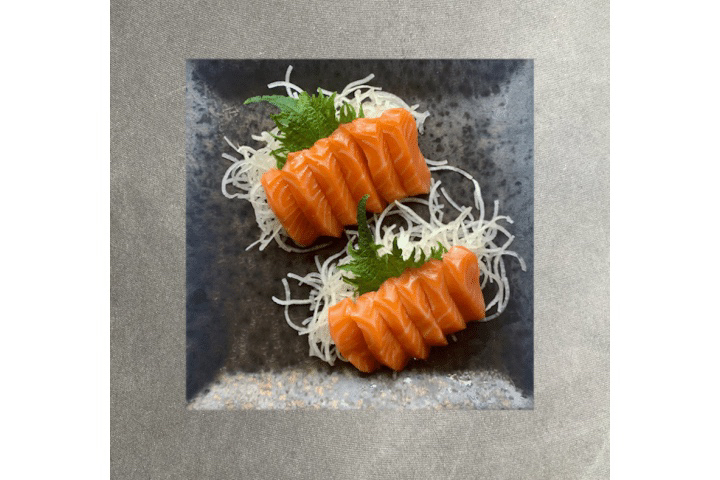 Sashimi Salmon Large (12 pieces) - Shinsen Restaurant