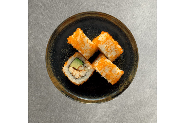 Uramaki Tobiko California (4 pieces) - Shinsen Restaurant