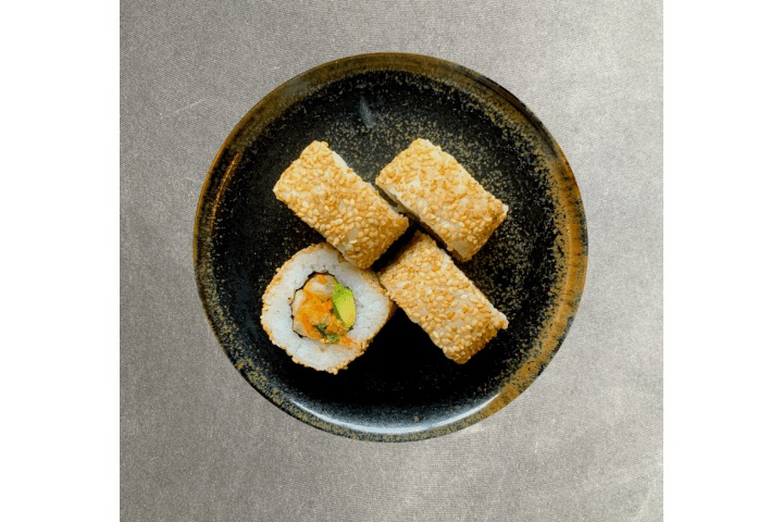 Uramaki Kimchi Avocado (4 pieces) - Shinsen Restaurant