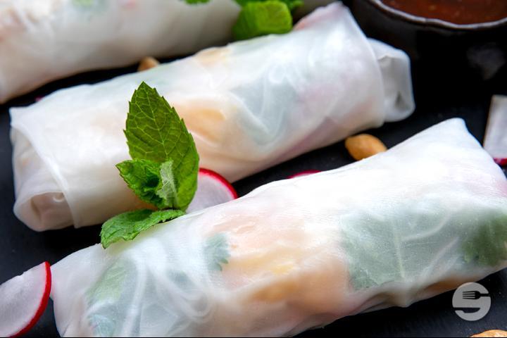 Chicken Summer Rolls - TomSab Thaï Restaurant
