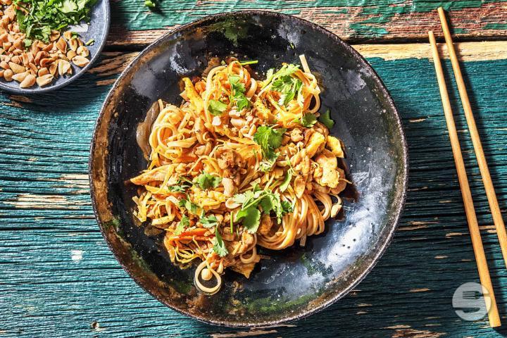 Pad Thai Stir-Fry - TomSab Thaï Restaurant