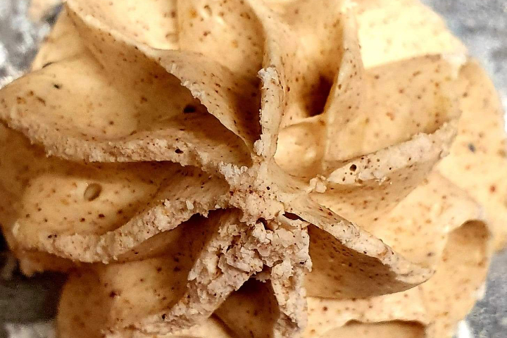 Homemade Hazelnut Butter - Maison 66