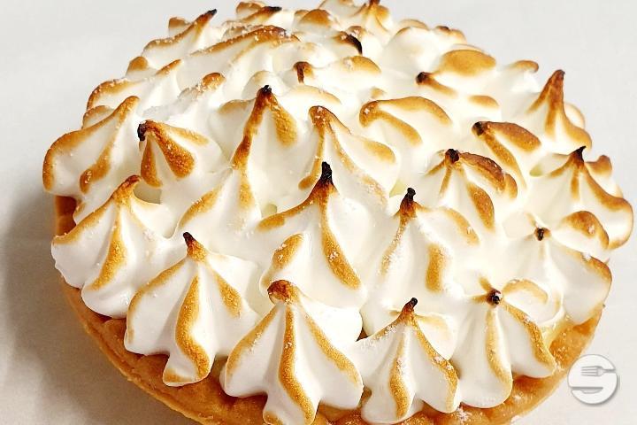 Lemon Meringue Tartlet - Maison 66