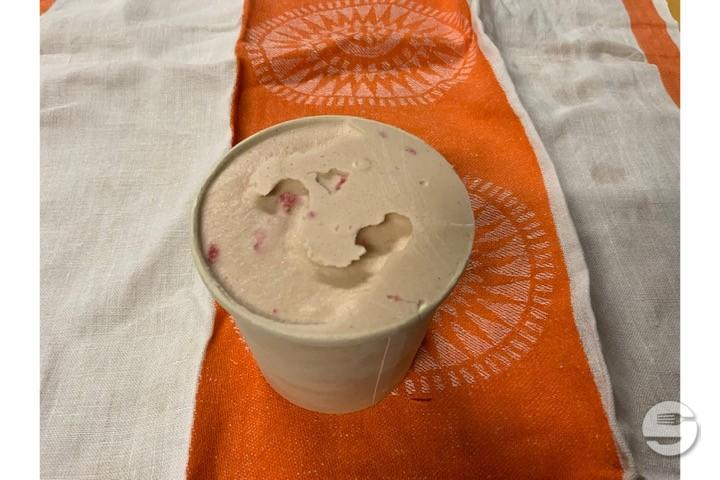 Strawberry giace - Sigrist Glace