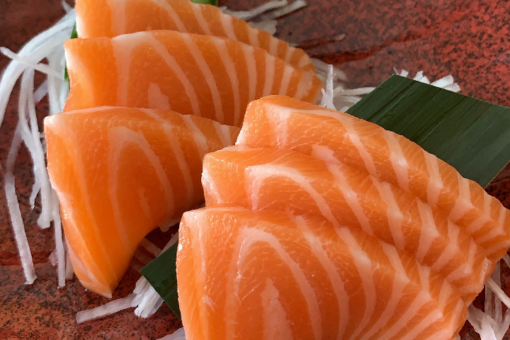 Lachs - Kantō Sushi