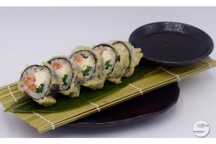 heiße Lachsrolle - Kantō Sushi