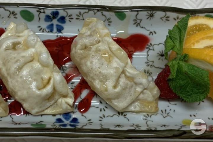 Apple Gyoza - Sakura Sushi Restaurant