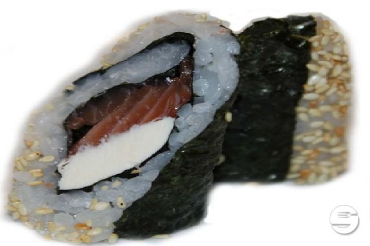 435. Salmon and Sesame Roll - Sakura Sushi Restaurant