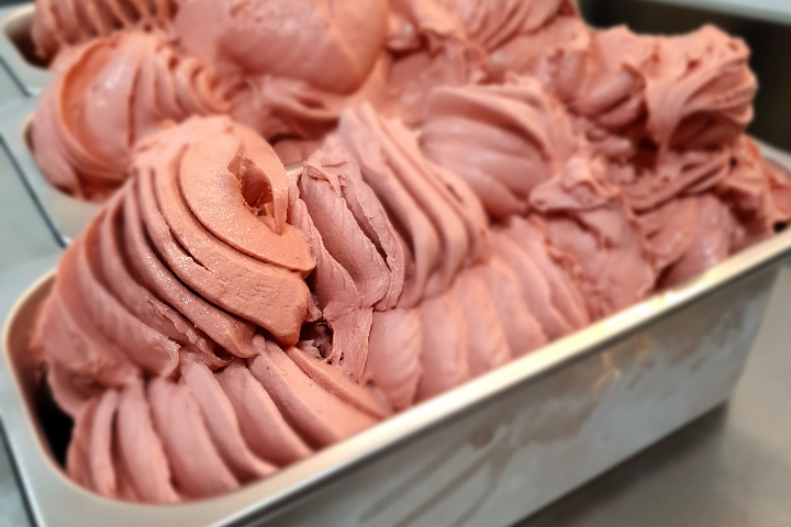 Raspberry (v) - La Golosa Gelato Altstadt
